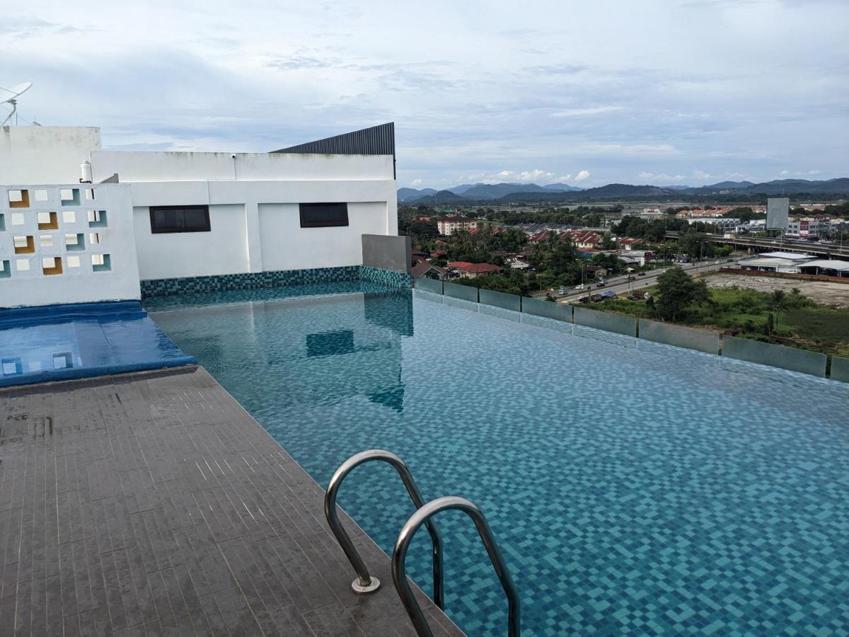 Alor Setar Imperio By Im Staycation 3Bedroom & Rooftop Pool 외부 사진